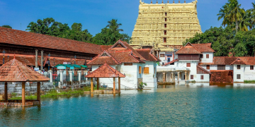 Thiruvananthapuram (Trivandrum) : The abundance of Greenary , Beaches and Hill regions
