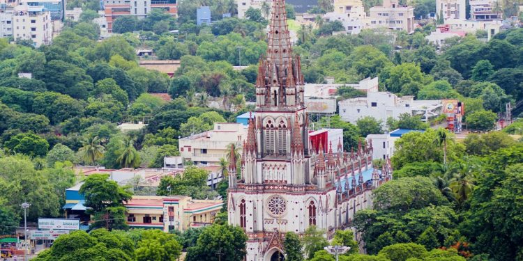 Top attractions in Tiruchirappalli, including temples, historical sites, and scenic spots