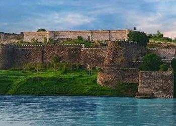 "Explore Jhalawar heritage Rajasthan showing historic forts, temples, and traditional architecture"