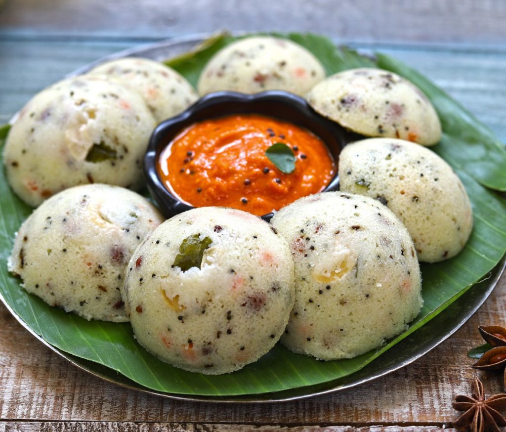 Exploring the Garden City: Plate of soft, fluffy Rava Idli with coconut chutney and sambar