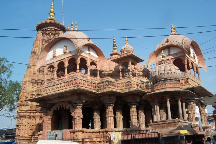 "Explore Jhalawar heritage Rajasthan showing historic forts, temples, and traditional architecture"