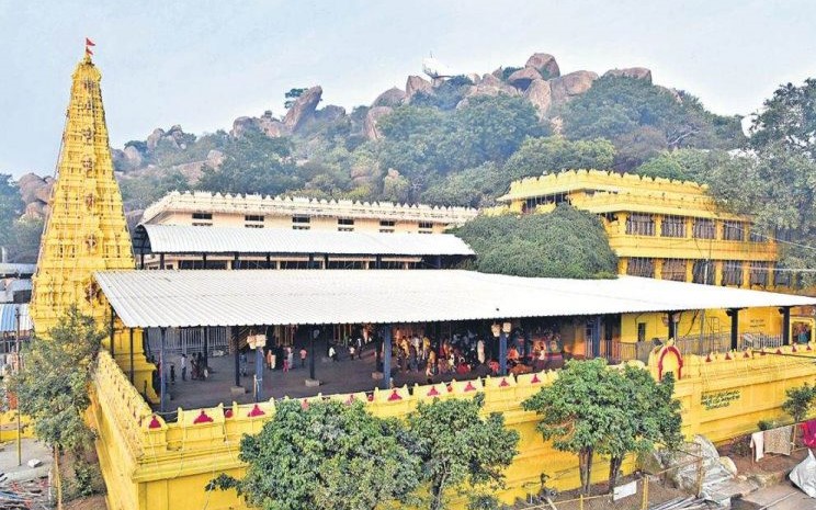 Scenic view of Nizamabad city showcasing historic fort, serene lake, and local cultural landmarks for a complete Nizamabad travel guide.