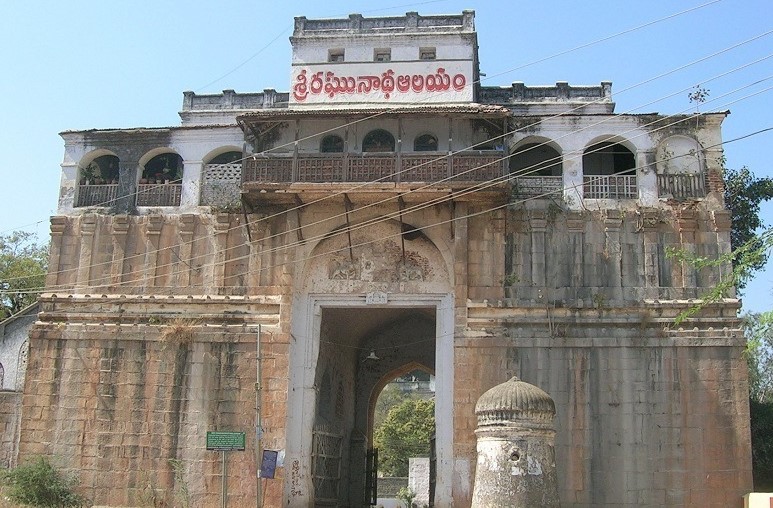 Scenic view of Nizamabad city showcasing historic fort, serene lake, and local cultural landmarks for a complete Nizamabad travel guide.